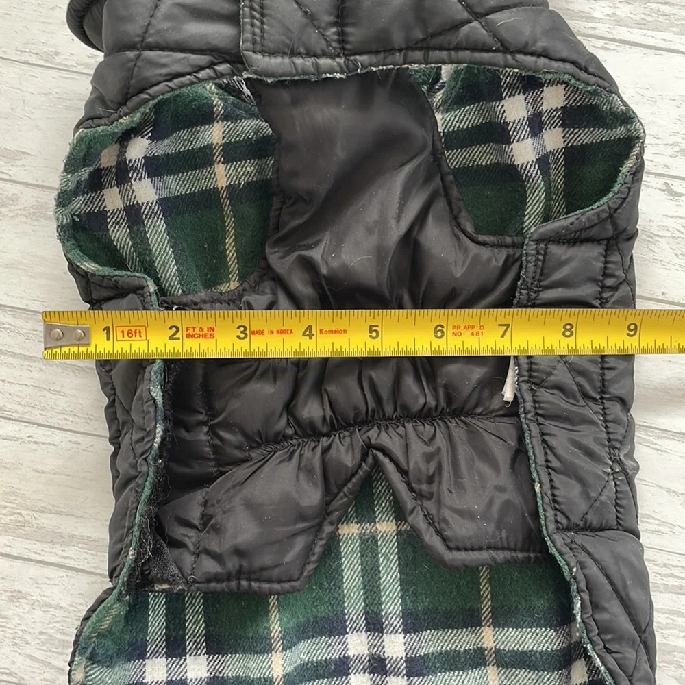 KUOSER Reversible Green Plaid/Solid Black Waterproof Dog Winter Coat, Medium